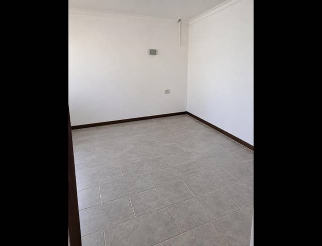 4 BEDROOM PROPERTY TO RENT IN GOODWOOD CENTRAL